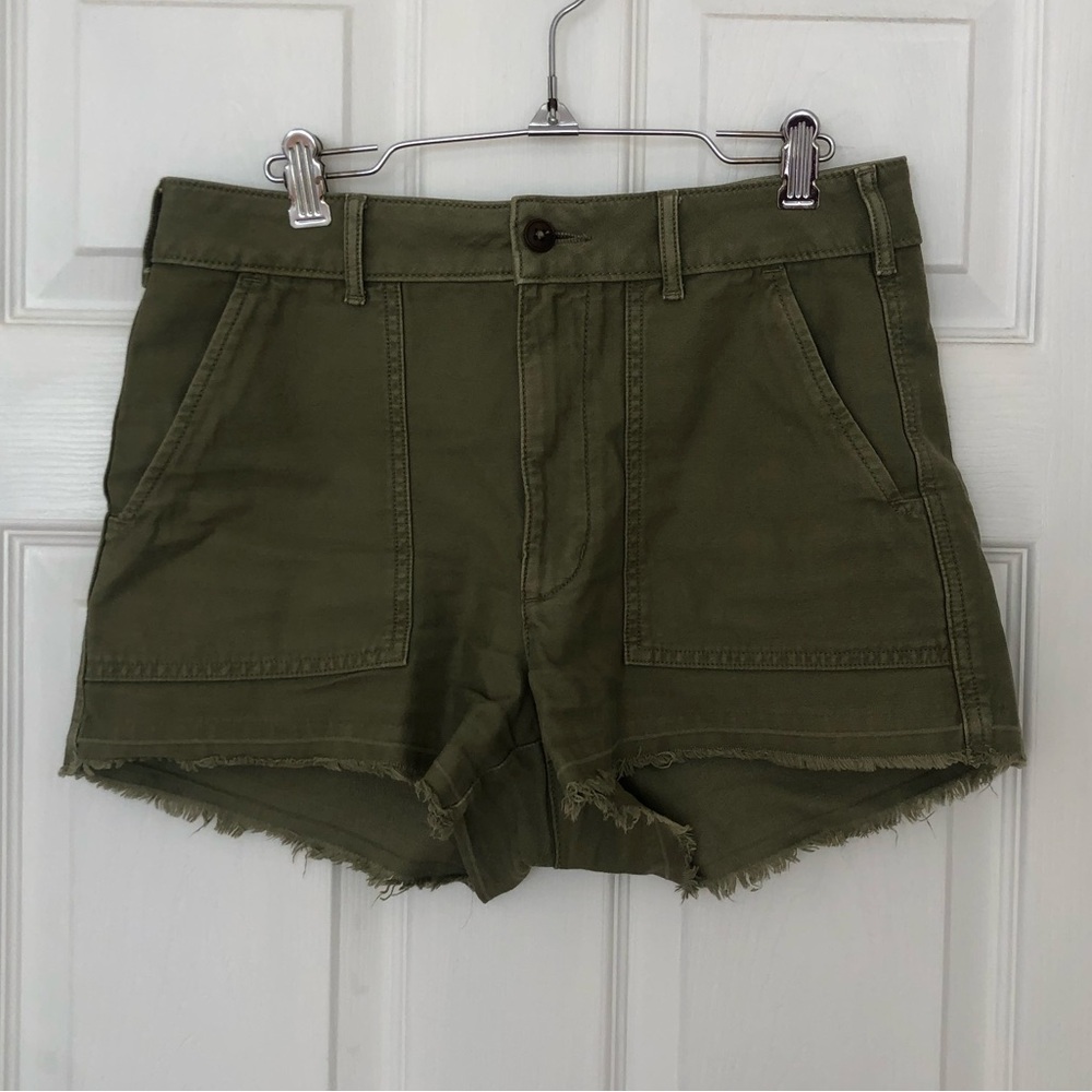 Abercrombie & Fitch Annie High Rise Short